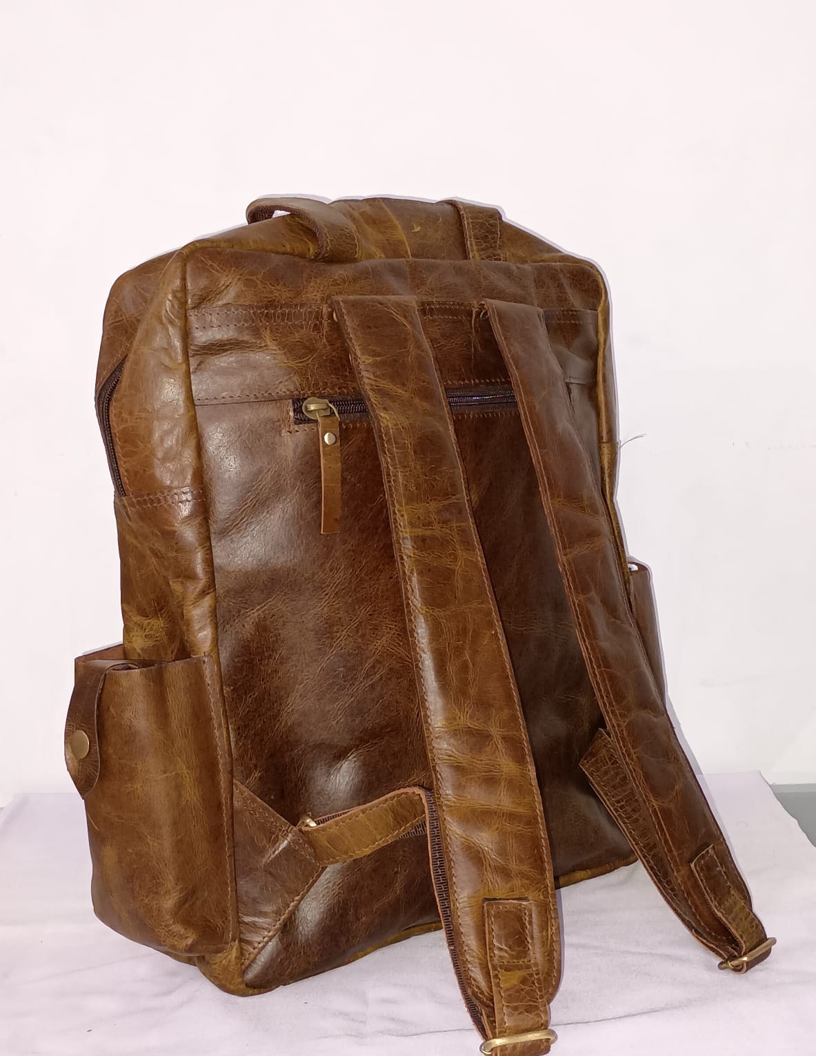 Pittu 7 pocket Travelers bag - View 3